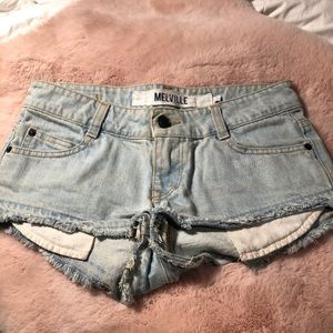Brandy Melville denim short shorts 💕